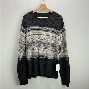 Lucky Brand Black and Cream Crewneck Sweater
